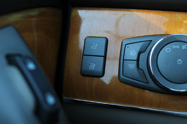 Used 2014 Lincoln MKX AWD w/ Equipment Group 102A image 14