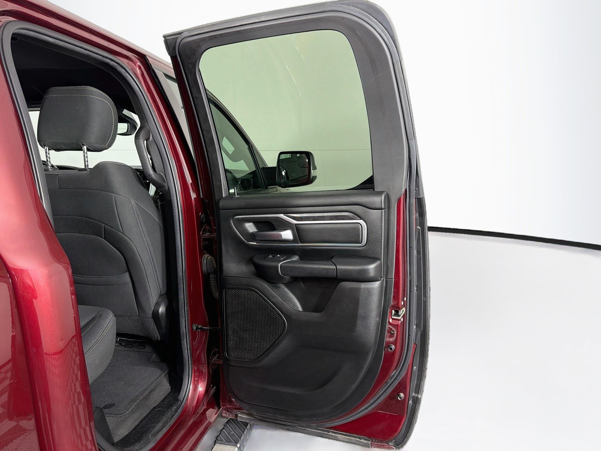 Used 2019 RAM 1500 Big Horn AWD/4WD image 28