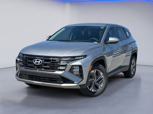 New 2026 Hyundai Tucson Blue SE AWD/4WD image 2