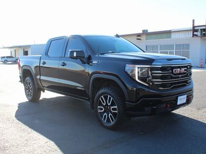 Used 2022 GMC Sierra 1500 AT4 w/ AT4 Premium Package