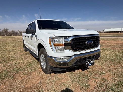 Used 2022 Ford F150 XLT w/ Equipment Group 301A Mid image 11