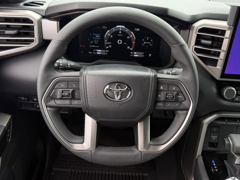 New 2026 Toyota Tundra Limited AWD/4WD image 14