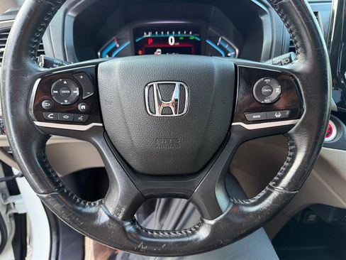 Used 2019 Honda Odyssey EX-L image 43