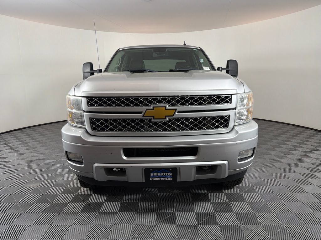 Used 2013 Chevrolet Silverado 2500 LTZ w/ LTZ Plus Package AWD/4WD image 8