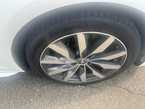 Used 2020 Audi A4 2.0T Premium w/ Convenience Package image 14