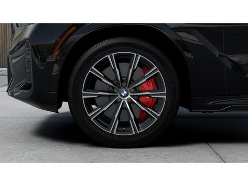 New 2026 BMW X6 xDrive40i w/ Climate Comfort Package image 7