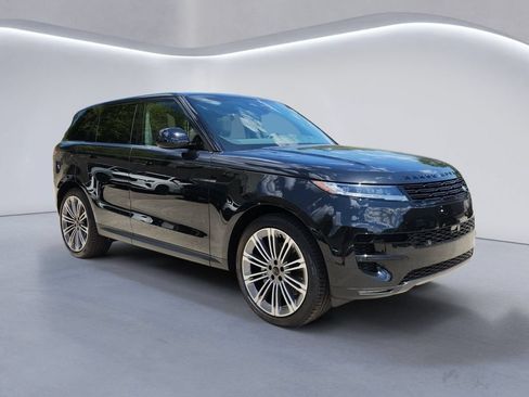New 2026 Land Rover Range Rover Sport SE AWD/4WD image 7