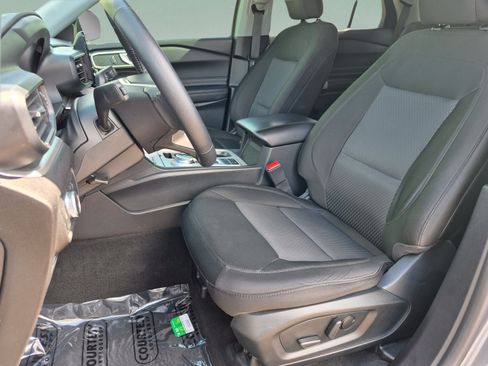 Certified 2022 Ford Explorer XLT RWD image 20