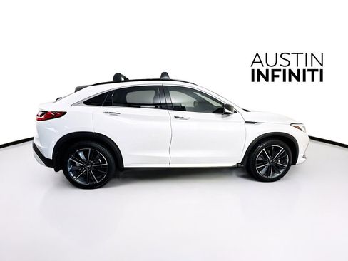 Certified 2025 INFINITI QX55 Essential image 10