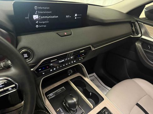 Certified 2025 MAZDA CX-90 3.3 Turbo w/ Preferred Package image 37