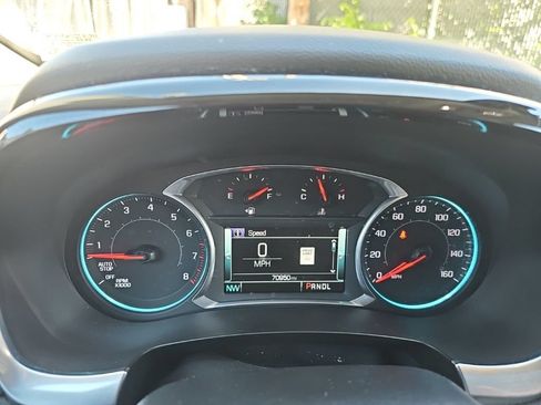 Used 2018 Chevrolet Traverse LT AWD/4WD image 11
