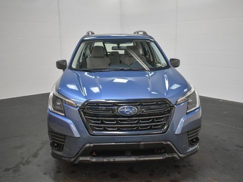 Used 2022 Subaru Forester image 2