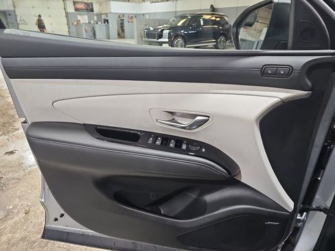 New 2026 Hyundai Tucson Limited image 28