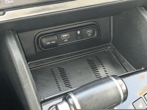 Certified 2023 Kia Sportage SX image 28