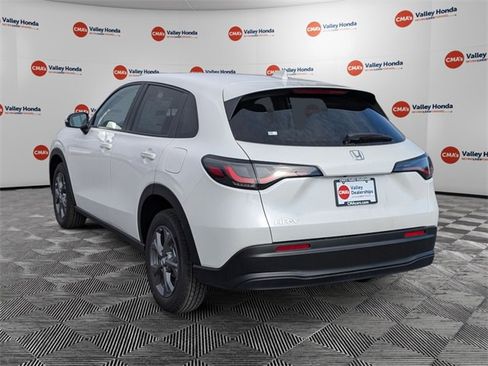 New 2026 Honda HR-V LX image 7