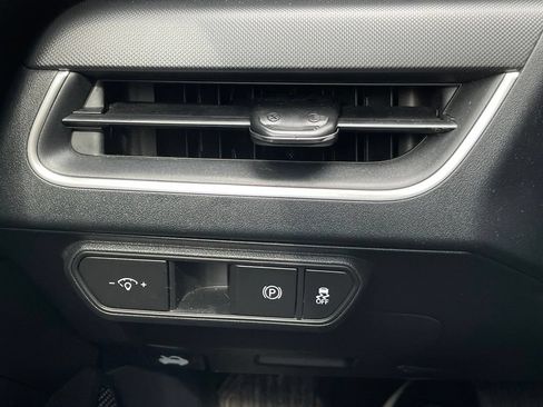 Used 2025 Kia K4 FWD image 13