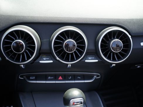 Used 2017 Audi TT 2.0T image 24