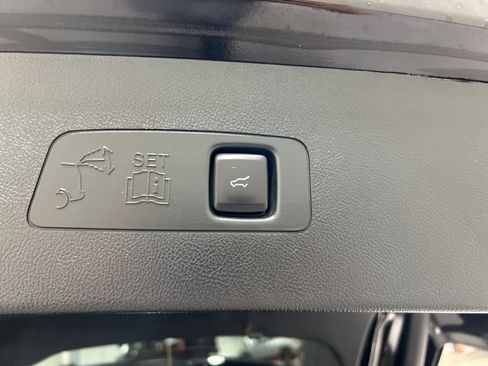 Certified 2022 Lincoln Corsair AWD w/ Premium Package image 29