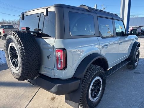 Used 2023 Ford Bronco Outer Banks w/ Sasquatch Package image 6