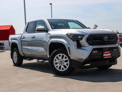 New 2026 Toyota Tacoma SR5