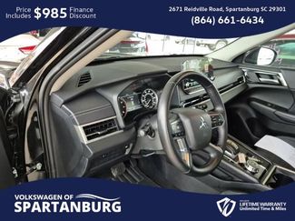 Used 2024 Mitsubishi Outlander SE video 2