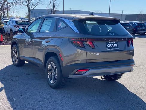 New 2026 Hyundai Tucson Blue SE w/ Tow & Go Package AWD/4WD image 5