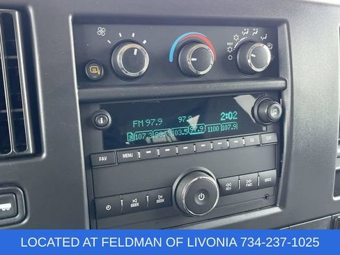 Used 2025 Chevrolet Express 3500 LT w/ LT Preferred Equipment Group RWD image 13