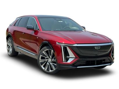 New 2025 Cadillac Lyriq Luxury w/ Nappa Leather Package