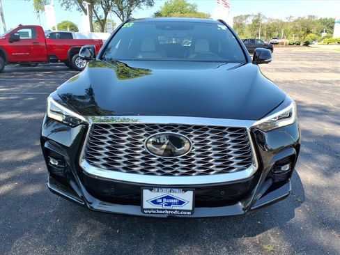 Used 2023 INFINITI QX55 Essential AWD/4WD image 2