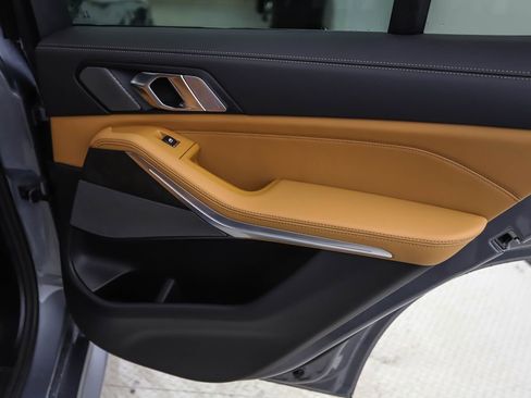 New 2026 BMW X5 xDrive50e w/ M Sport Package image 24