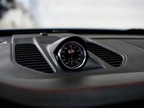 Used 2016 Porsche 911 Carrera GTS image 12