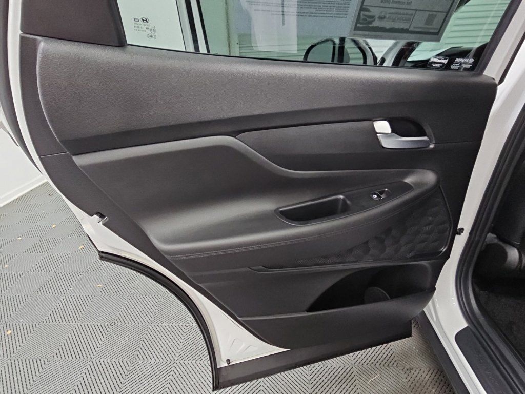 Used 2023 Hyundai Santa Fe SEL FWD image 34