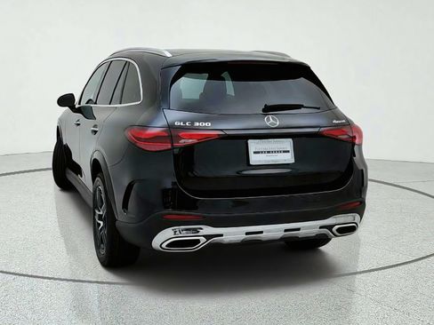 Used 2026 Mercedes-Benz GLC 300 4MATIC image 11