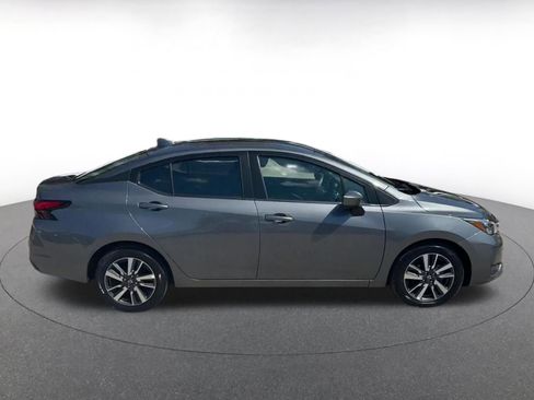 Used 2025 Nissan Versa SV FWD image 16