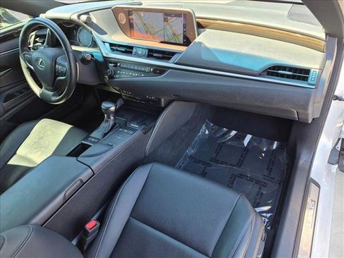 Used 2019 Lexus ES 350 w/ Premium Package FWD image 19