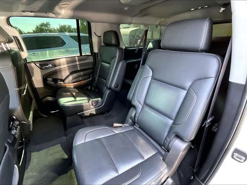 Used 2017 Chevrolet Suburban Premier image 24