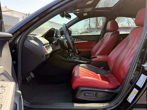 Used 2023 Acura Integra A-Spec image 9