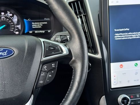 Used 2022 Ford Edge SEL w/ Convenience Package image 7