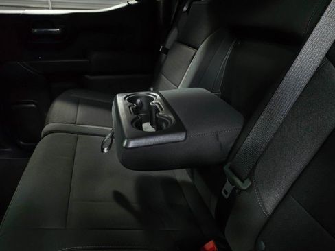 Used 2020 Chevrolet Silverado 1500 LT w/ All-Star Edition image 21