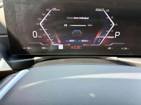 Used 2023 BMW i4 eDrive35 w/ Premium Package RWD image 32