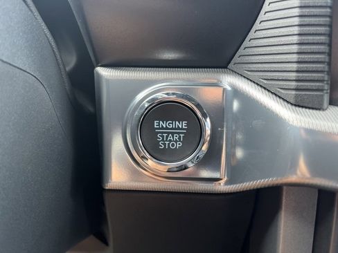 New 2025 Ford F150 Lariat w/ Equipment Group 502A High image 15