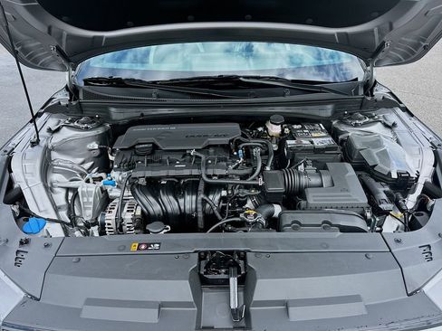 New 2026 Kia K4 GT-Line image 29