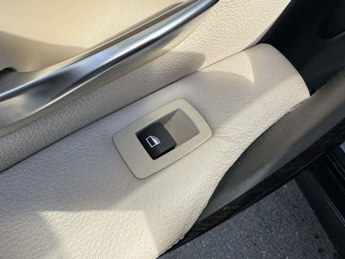 Used 2014 BMW 335i Sedan image 40