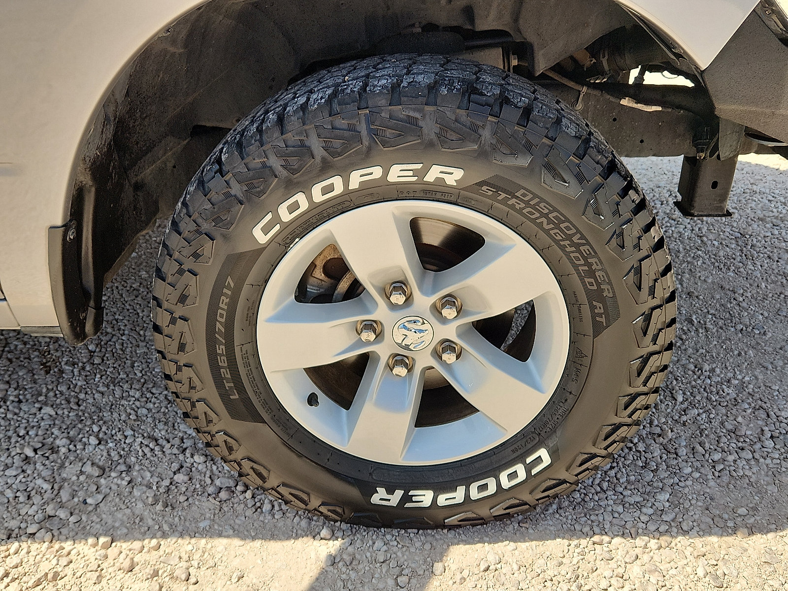Used 2020 RAM 1500 Classic SLT w/ Trailer & Traction Group AWD/4WD image 7