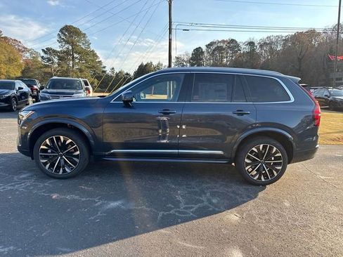 Used 2026 Volvo XC90 B6 Plus w/ Protection Package Premier AWD/4WD image 3