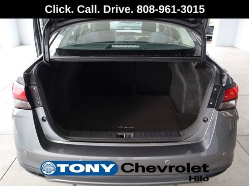 Used 2020 Nissan Versa SV image 17