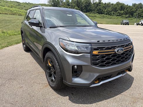New 2026 Ford Explorer Tremor w/ Tremor Ultimate Package AWD/4WD image 7