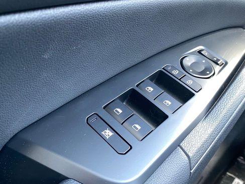 New 2026 Kia Sportage X-Line AWD/4WD image 12