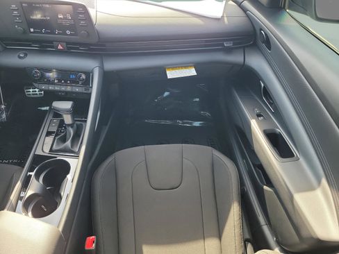 New 2026 Hyundai Elantra SEL Sport image 22