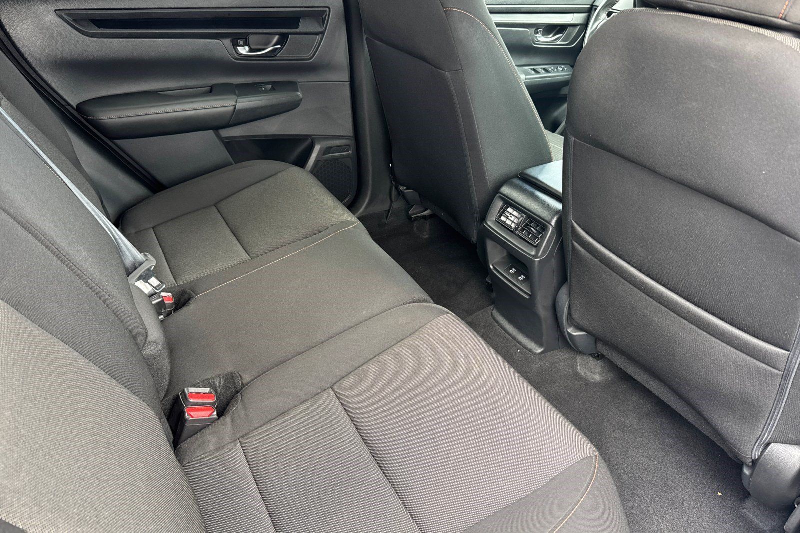 Used 2024 Honda CR-V Sport image 32